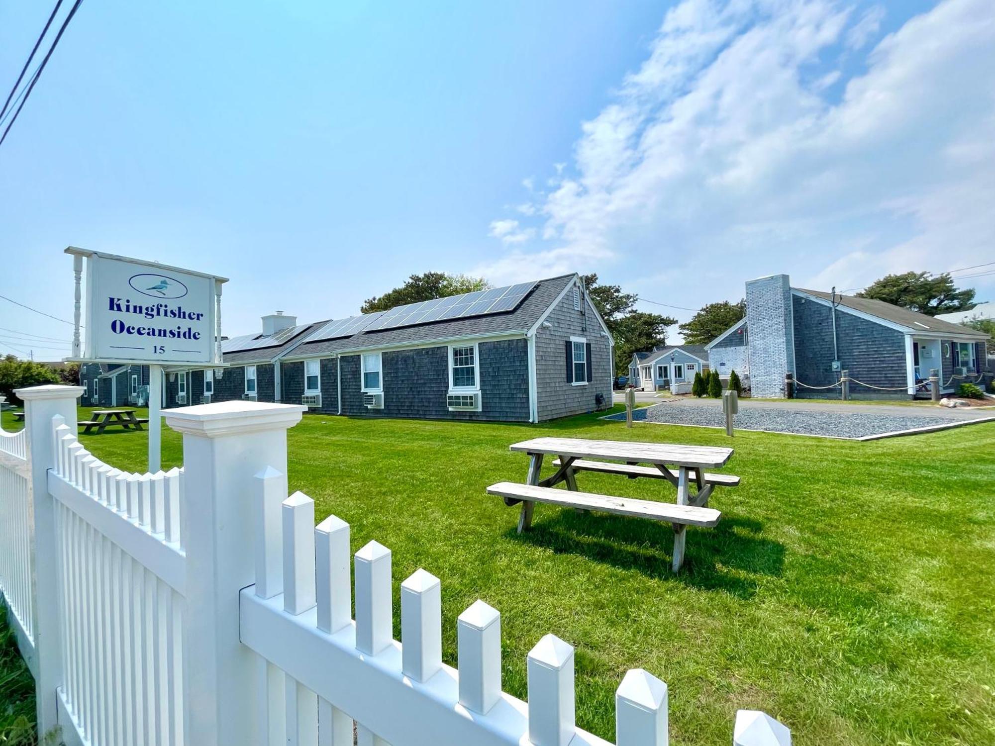 Kingfisher Oceanside Hotel Dennisport Exterior photo